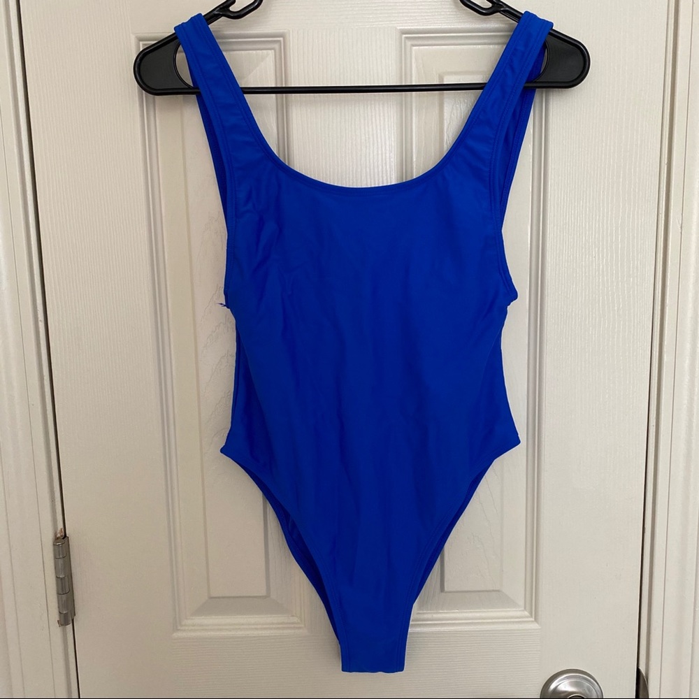Xhilaration one piece swimming suit- size S